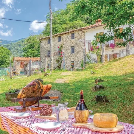 Holiday home Val Di Vaiana Renaio
